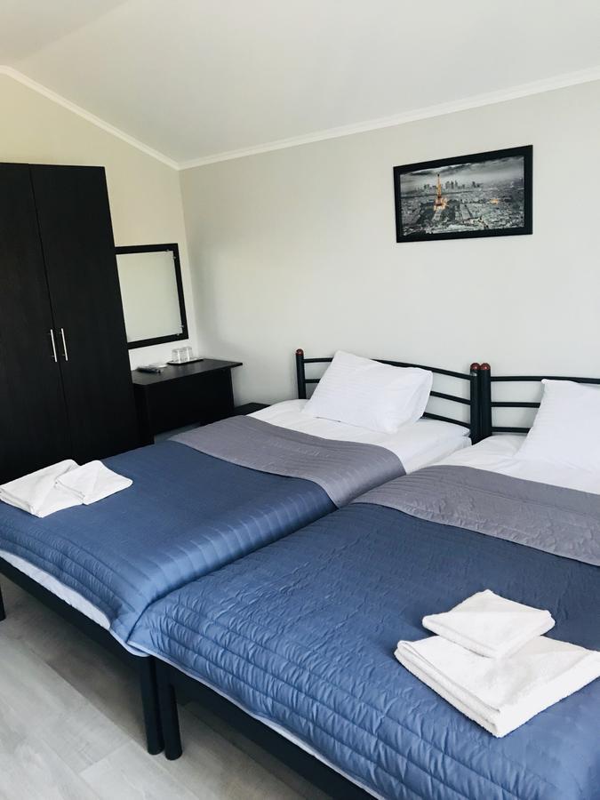 Motozona Hotel Bryukhovychi Eksteriør billede
